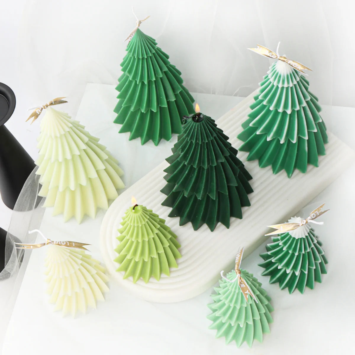 4-Layer Christmas Tree Silicone Candle