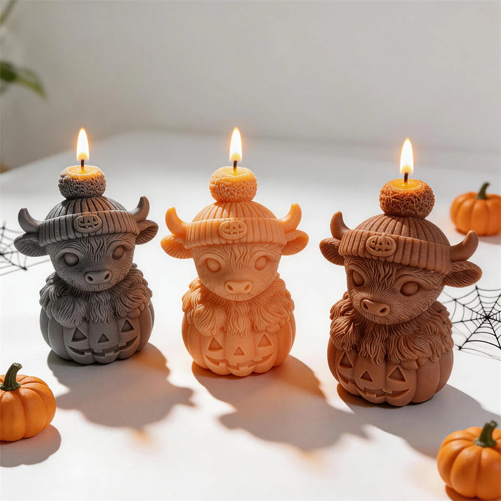 Highland Cow Pumpkin Silicone Candle Mold for Halloween