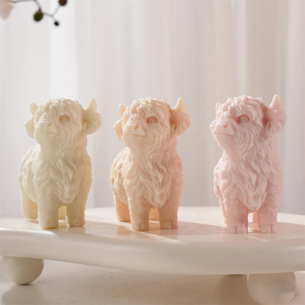 11.2CM Highland Cattle Cow Candle Mold
