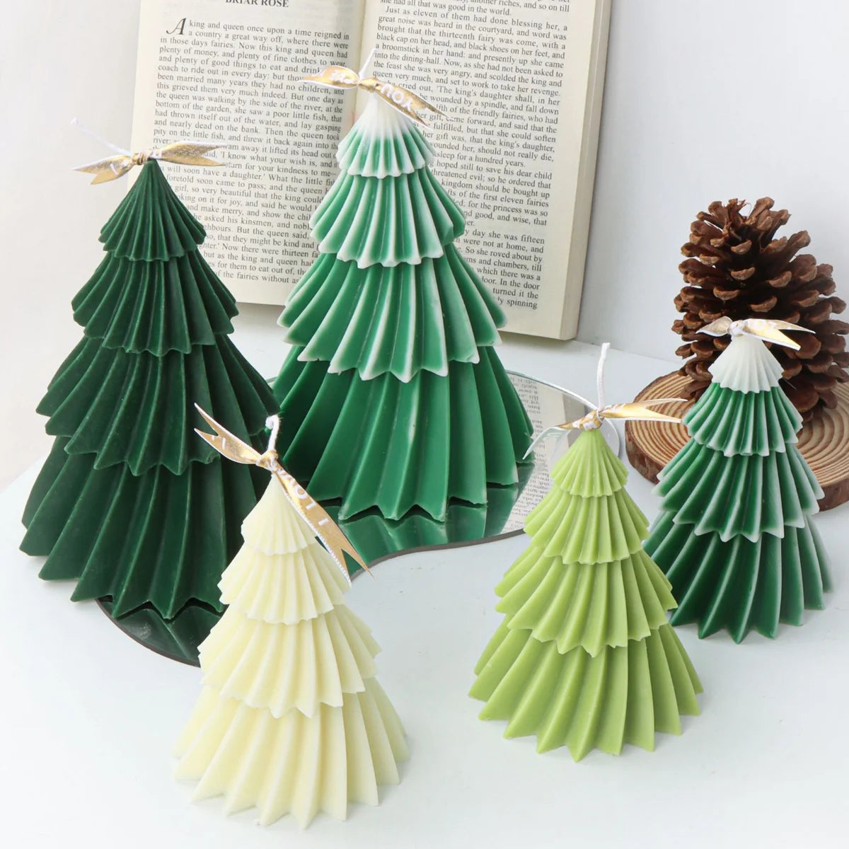 4-Layer Christmas Tree Silicone Candle