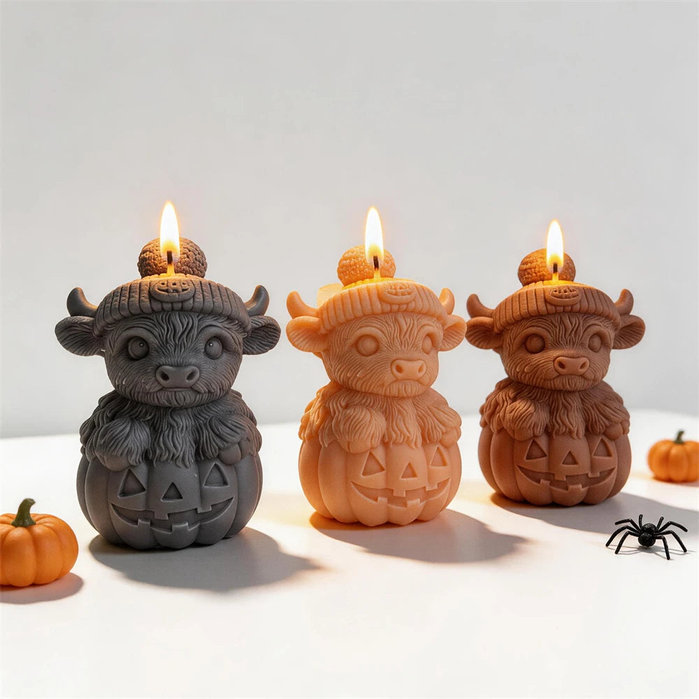 Highland Cow Pumpkin Silicone Candle Mold for Halloween