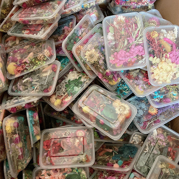 Aromatherapy Dry Flowers for DIY Floating Candle