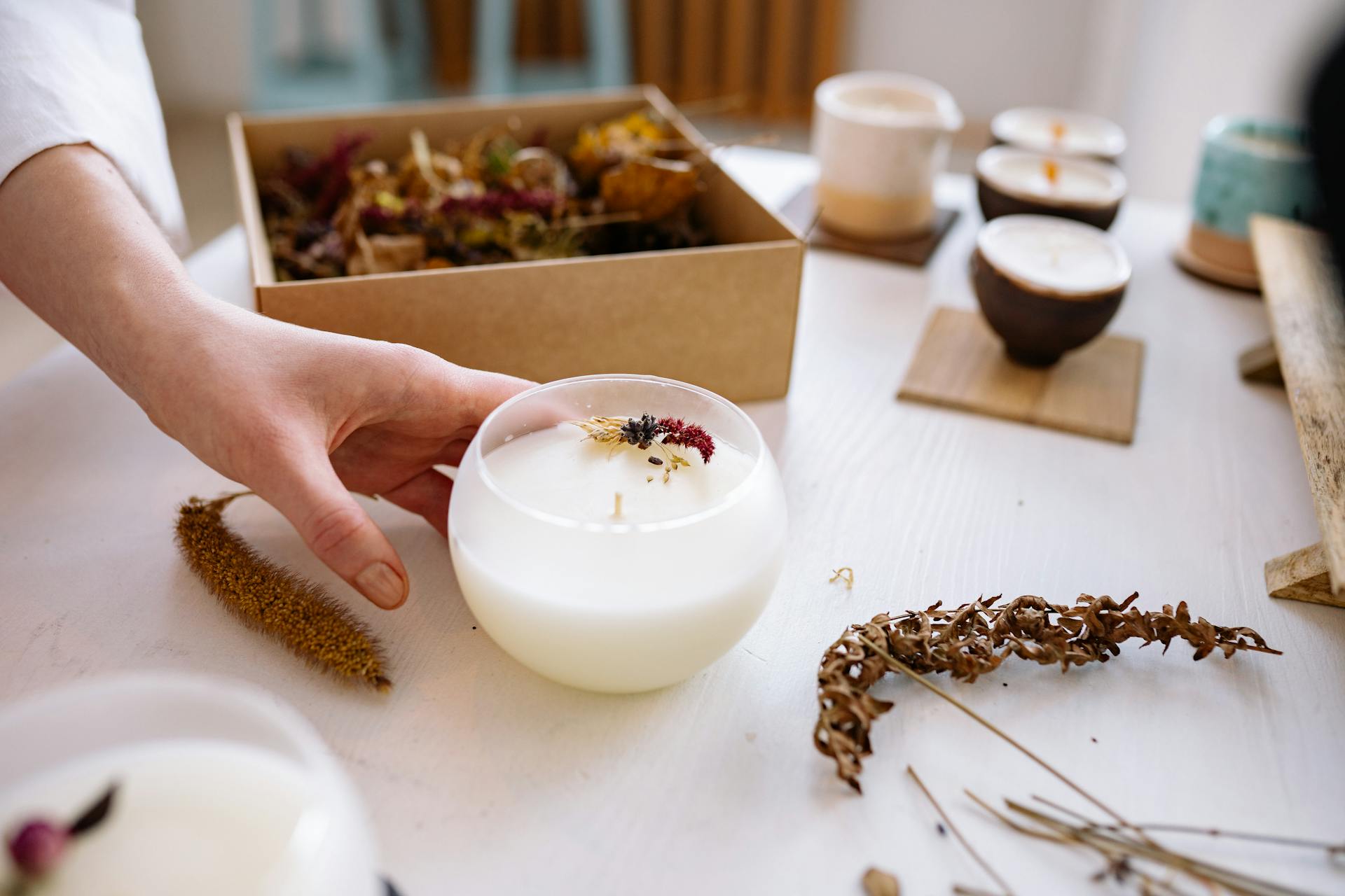 10 DIY Candle Making Ideas to Try at Home