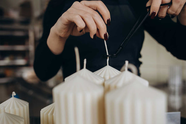 The Ultimate Guide to Starting Your Own Candle Business 🕯️