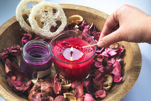 Candle Making and Scent Pairings: Enhancing Mood and Productivity
