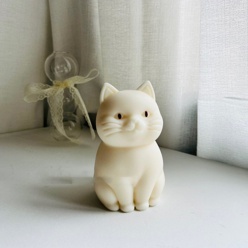 Sitting Cat Aromatherapy Silicone Candle Mold