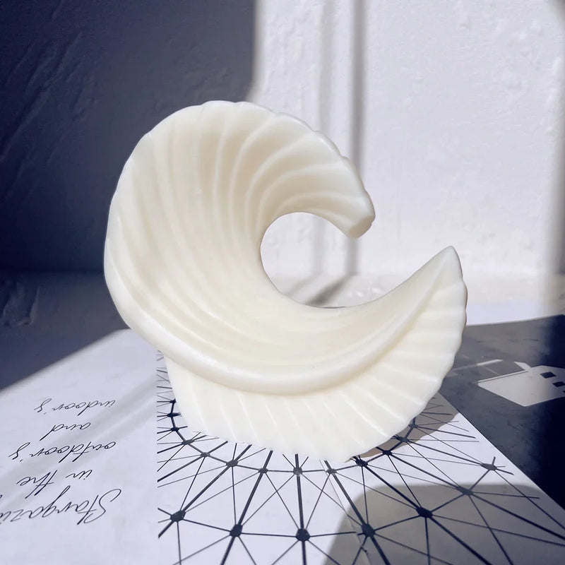 Aesthetic Ribbed Geometric Silicone Candle Mold