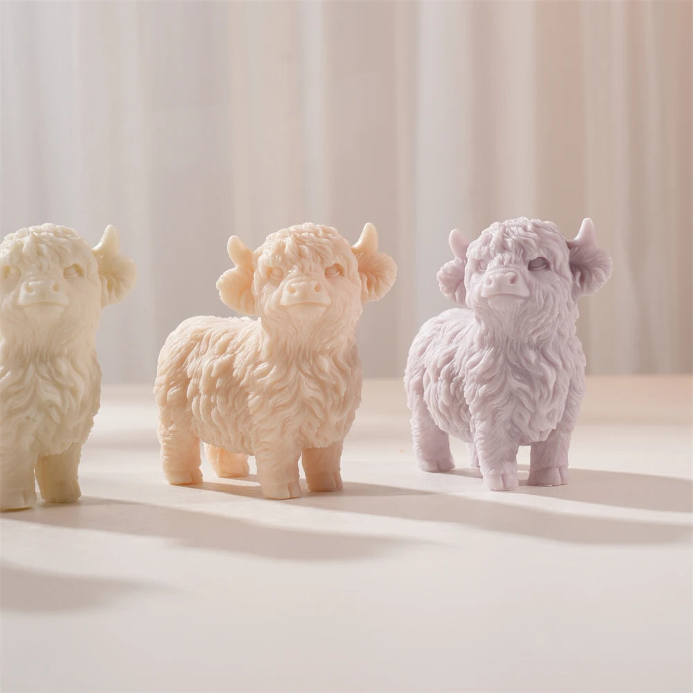 11.2CM Highland Cattle Cow Candle Mold