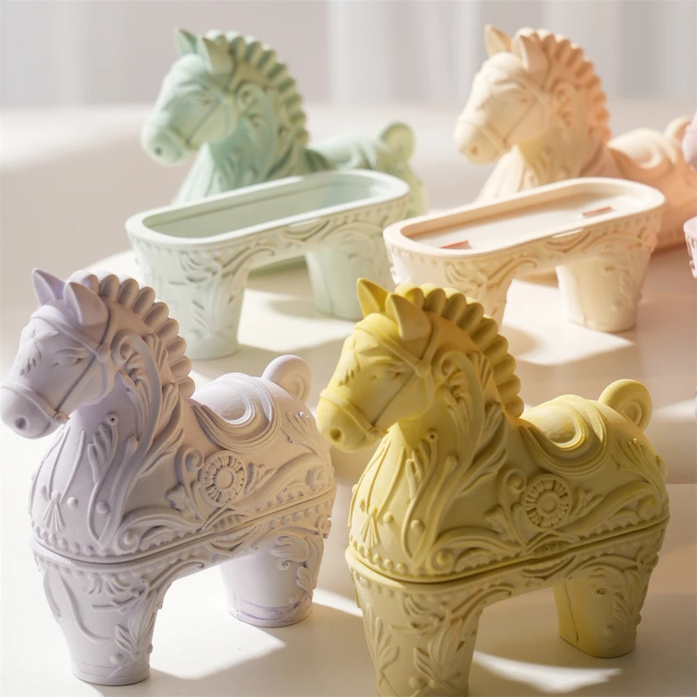Hollow Horse Silicone Candle Mold for Vessel Holders
