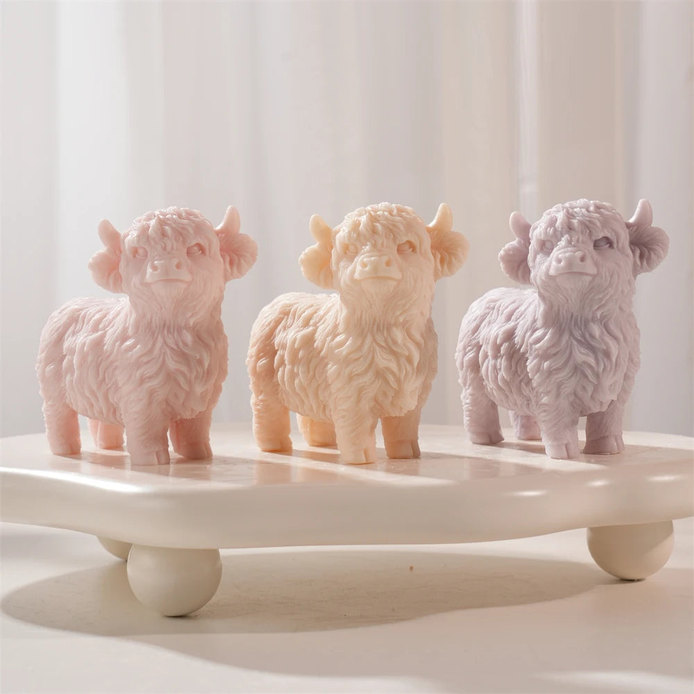 11.2CM Highland Cattle Cow Candle Mold