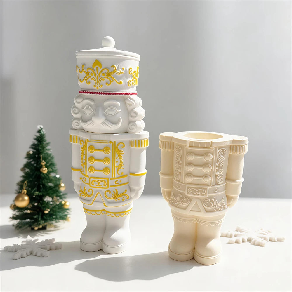 Lidded Nutcracker candle jar with removable head and decorative hat